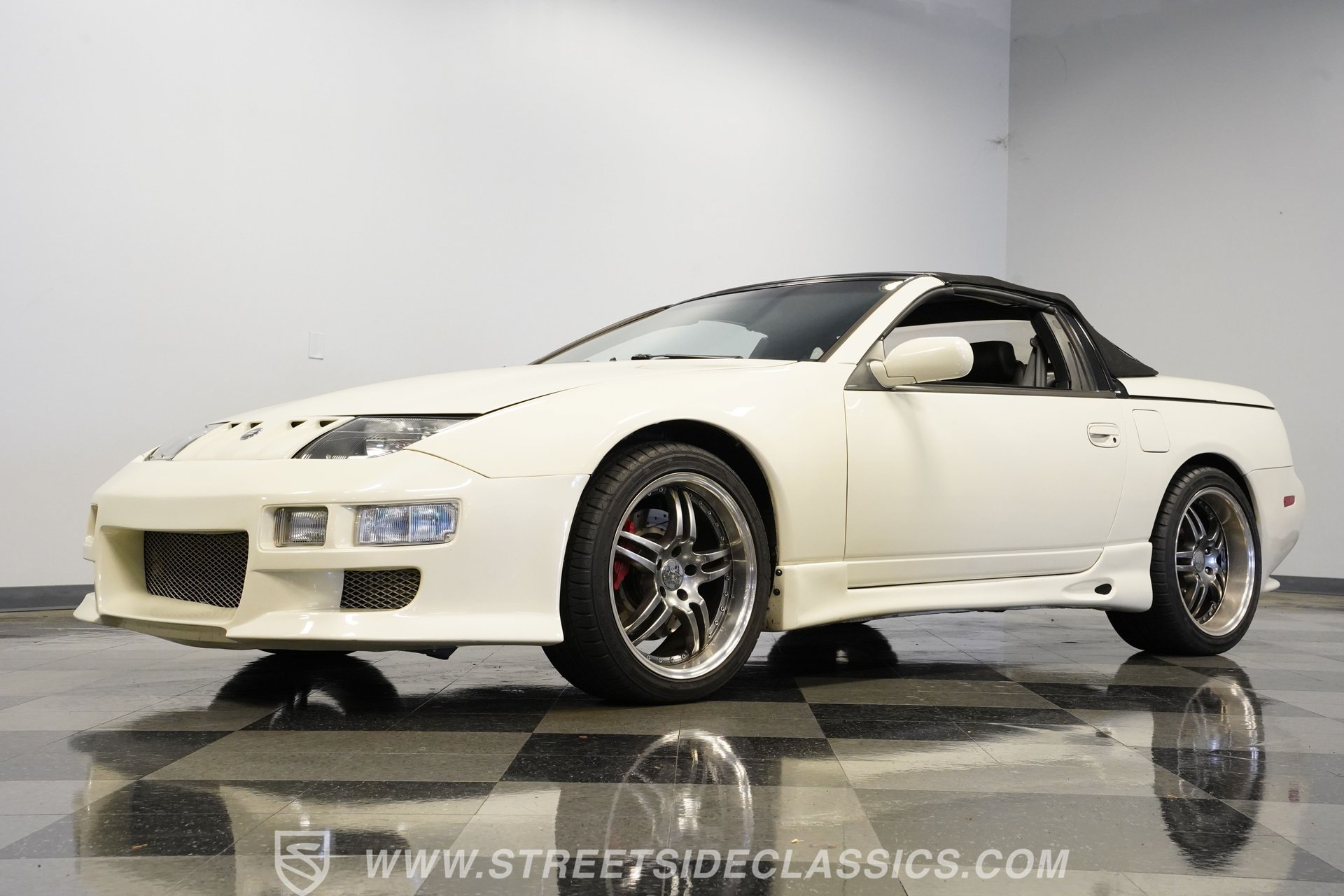 Used 1993 Nissan 300ZX Convertible RWD image 22