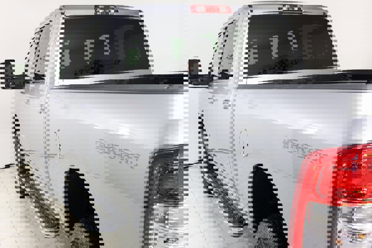 Used 2024 RAM 2500 Big Horn w/ Sport Appearance Package image 43