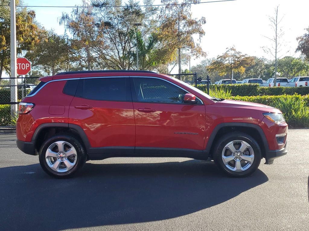 Used 2018 Jeep Compass Latitude w/ Popular Equipment Group image 6