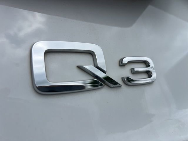 Used 2015 Audi Q3 2.0T Prestige image 9