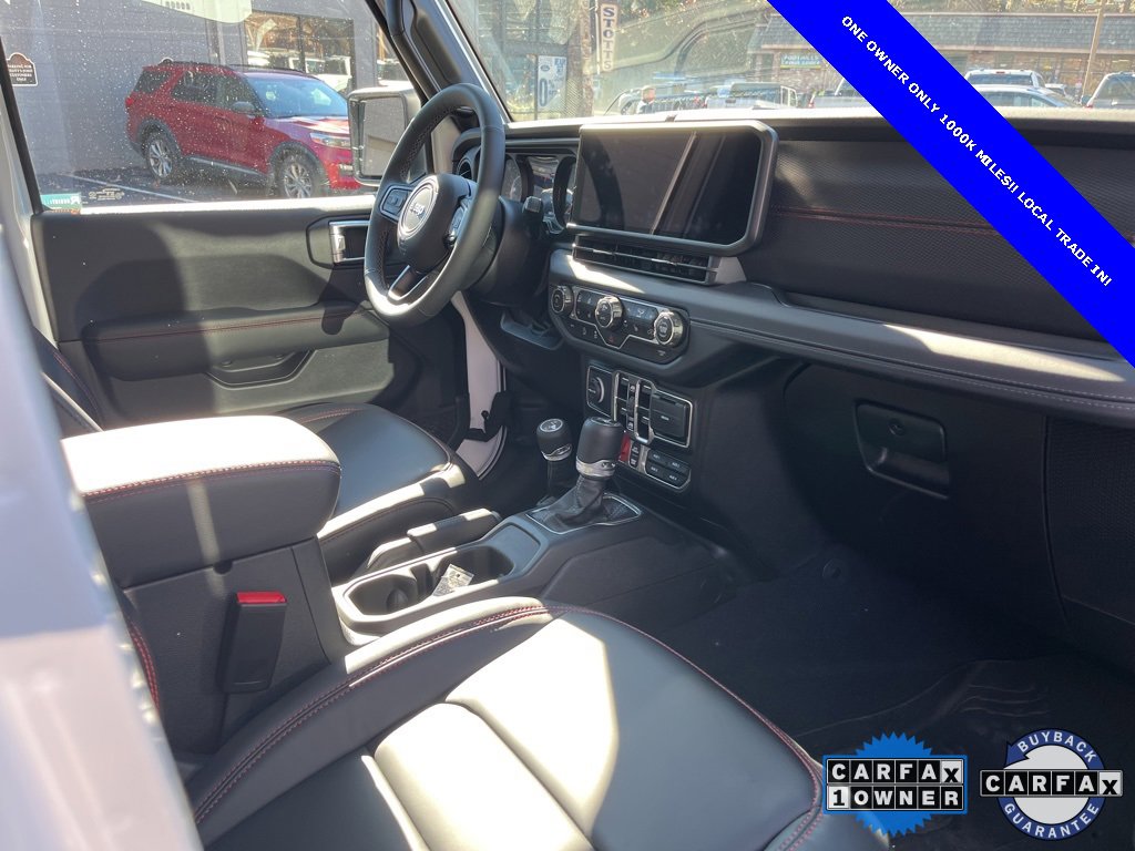 Used 2025 Jeep Wrangler Unlimited Rubicon image 23