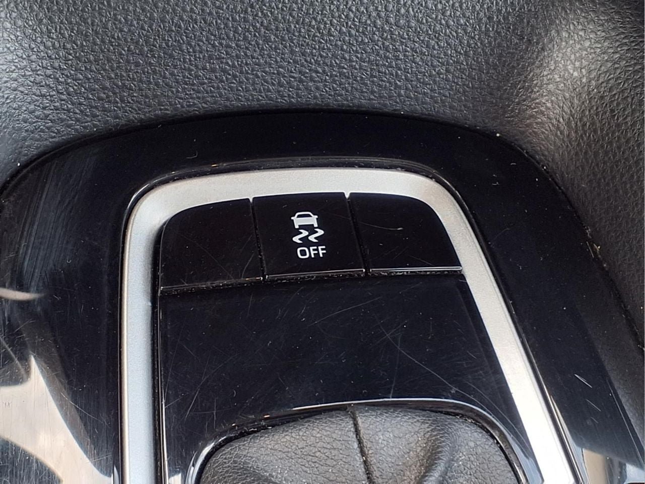 Certified 2024 Toyota Corolla LE FWD image 17
