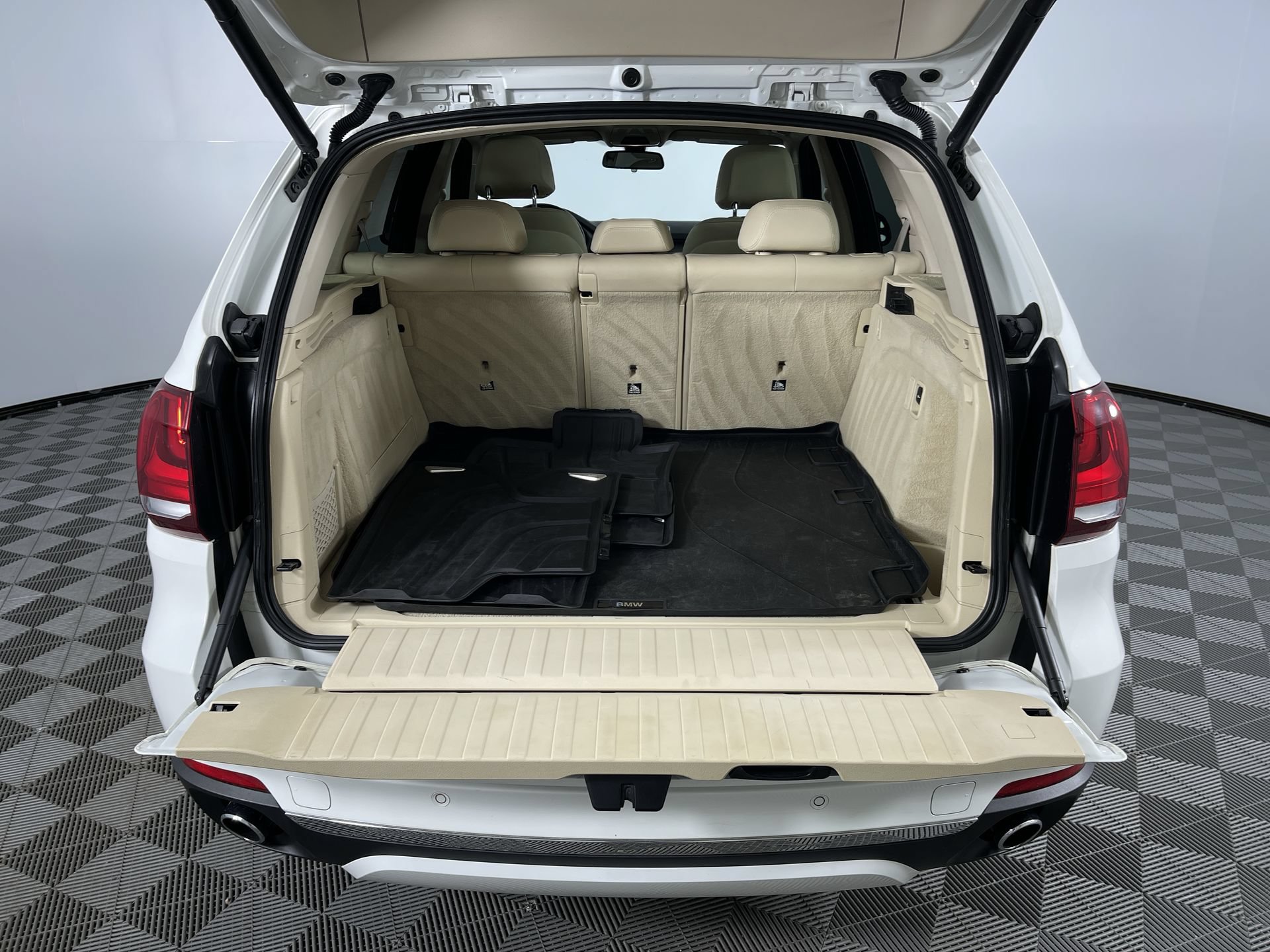 Used 2014 BMW X5 xDrive35d AWD/4WD image 27