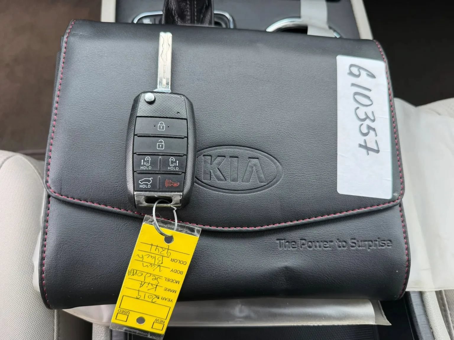 Used 2019 Kia Sedona LX FWD image 38