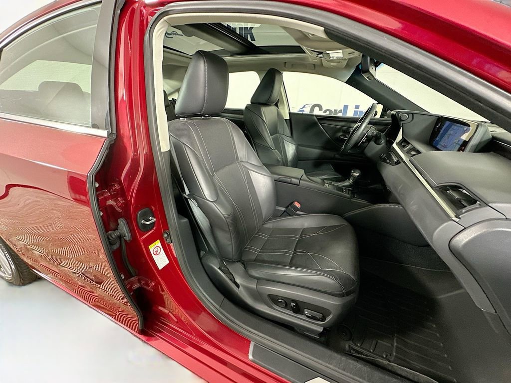Used 2019 Lexus ES 350 Luxury w/ Accessory Package 2 image 35