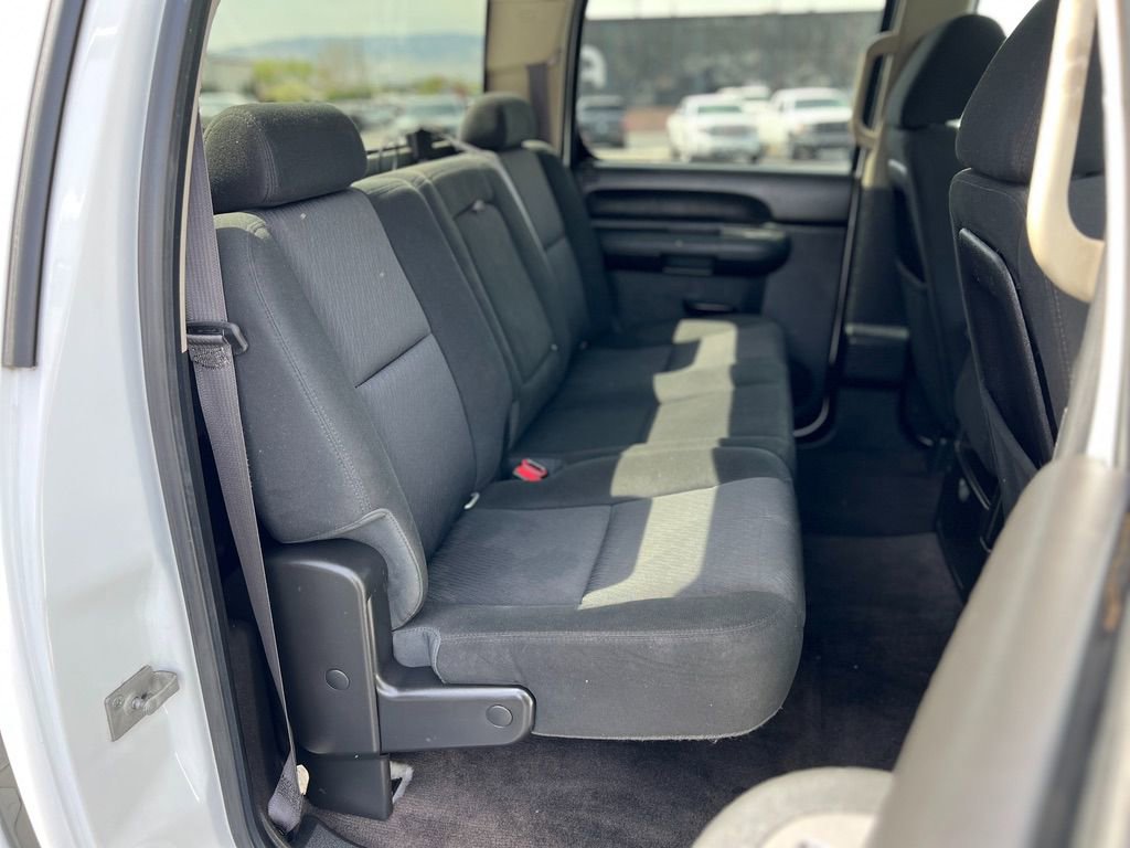 Used 2014 Chevrolet Silverado 2500 LT AWD/4WD image 24