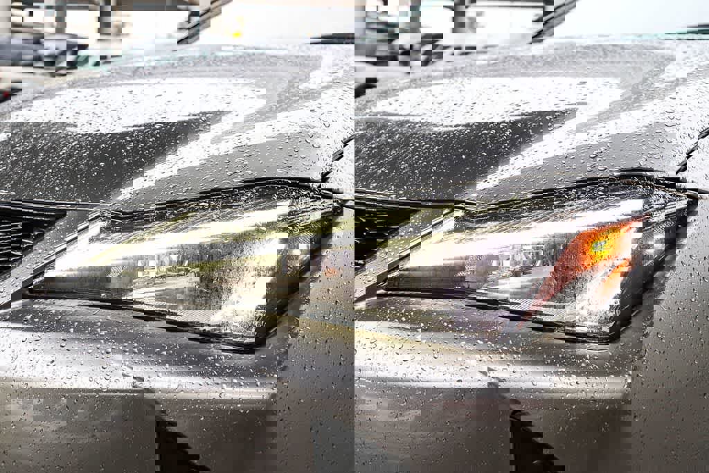 Used 2019 Lexus UX 200 F Sport w/ F Sport Premium Package image 7