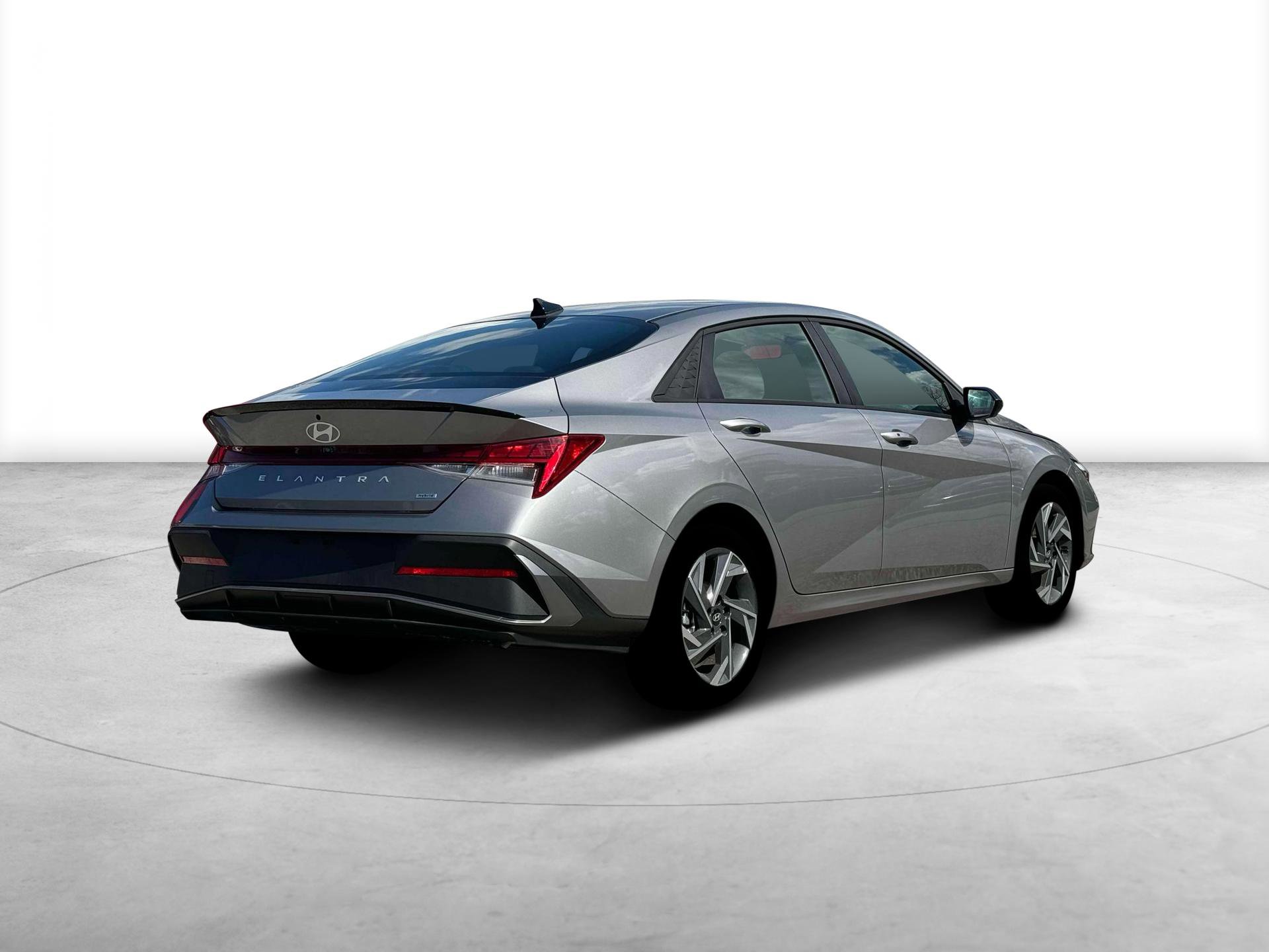 New 2025 Hyundai Elantra SEL image 7