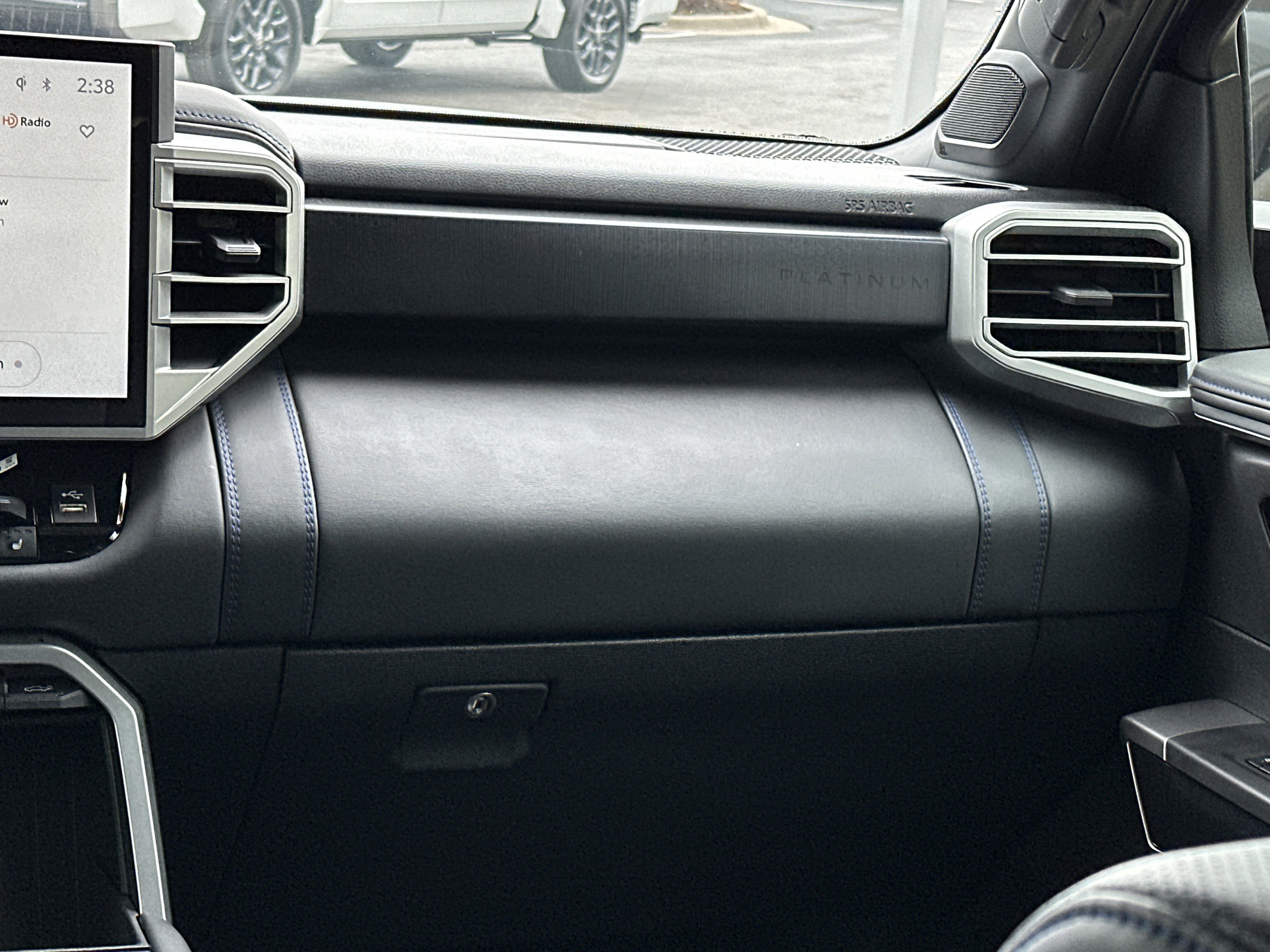 Used 2025 Toyota Tundra Platinum w/ TRD Off-Road Package AWD/4WD image 25