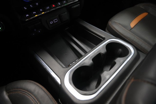 Used 2020 GMC Sierra 1500 AT4 w/ AT4 Premium Package AWD/4WD image 30