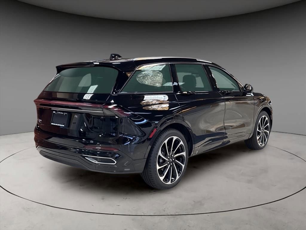 New 2025 Lincoln Nautilus Black Label AWD/4WD image 4