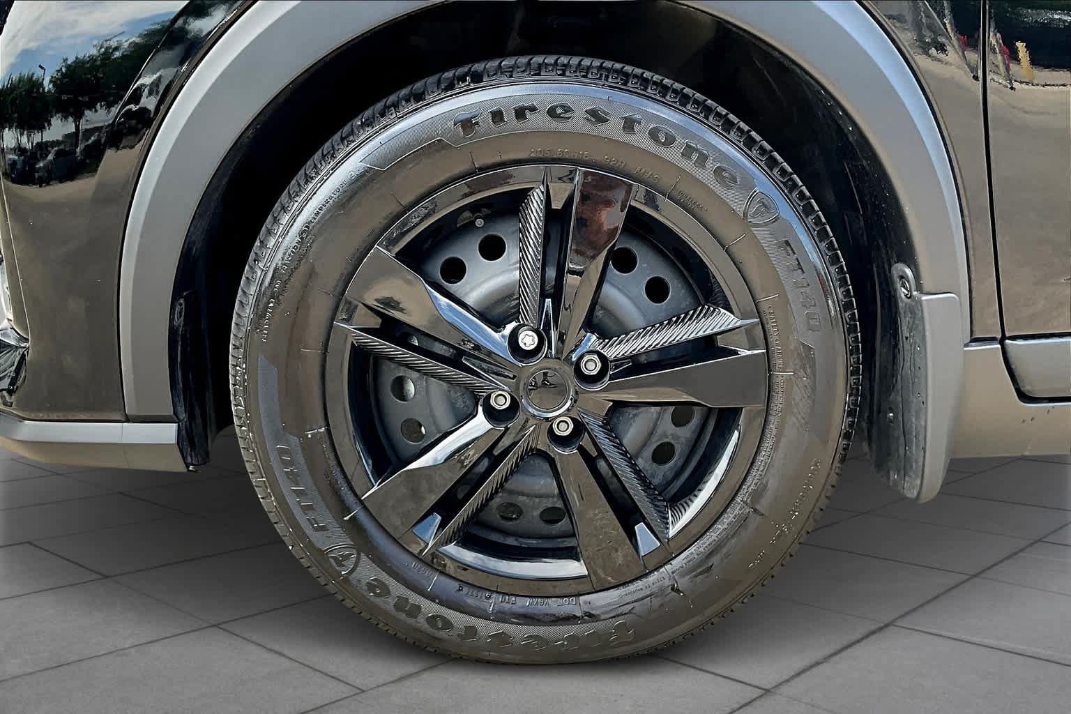 Certified 2024 Nissan Kicks S FWD image 10