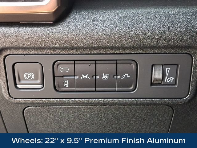 Used 2024 GMC Hummer EV 3X AWD/4WD image 9