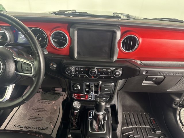 Used 2022 Jeep Wrangler Unlimited Rubicon w/ Cold Weather Group image 17