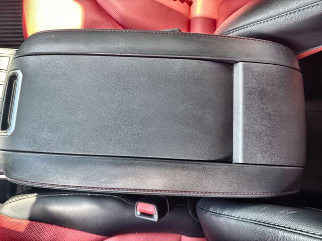 Used 2024 Toyota Highlander XSE image 29