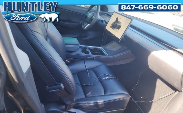 Used 2022 Tesla Model Y Long Range image 7