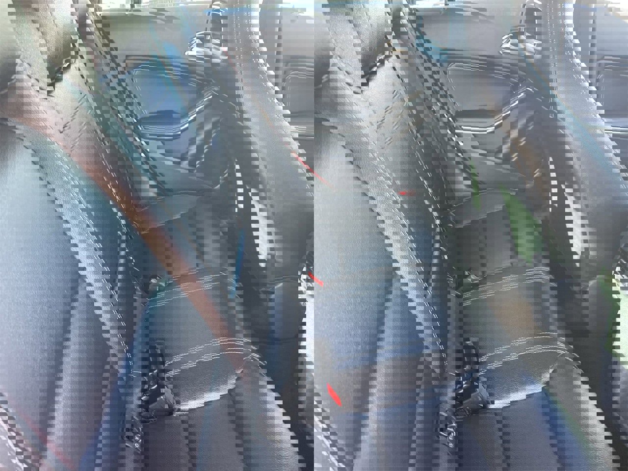 Used 2018 Mercedes-Benz CLA 250 image 12