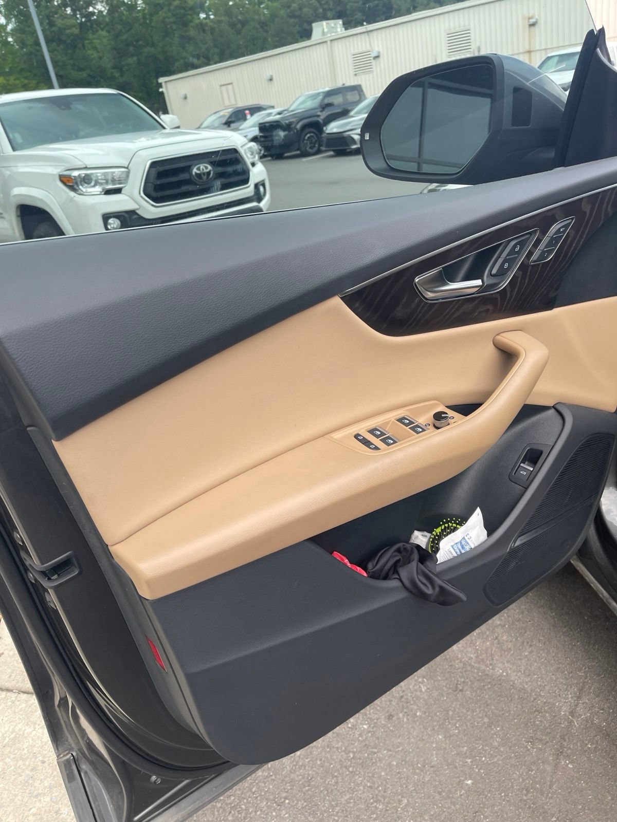 Used 2021 Audi Q8 Premium Plus w/ Premium Plus Package AWD/4WD image 20