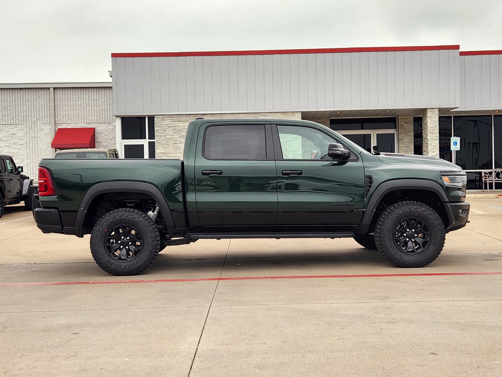 New 2026 RAM 1500 RHO AWD/4WD image 7