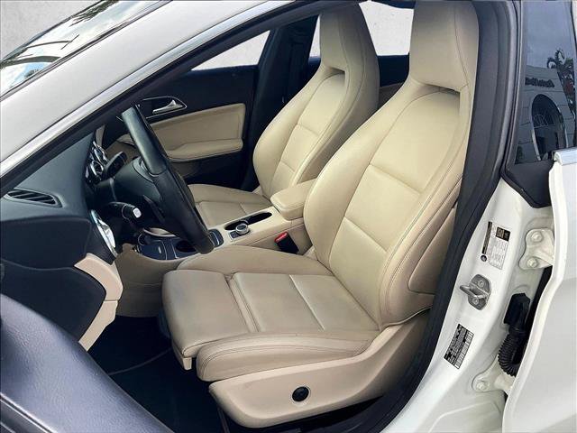 Used 2018 Mercedes-Benz CLA 250 image 25