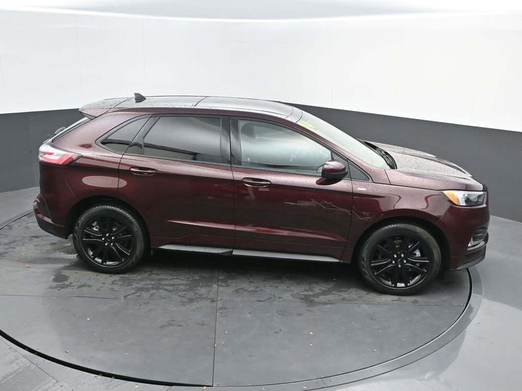 Used 2024 Ford Edge ST-Line image 31