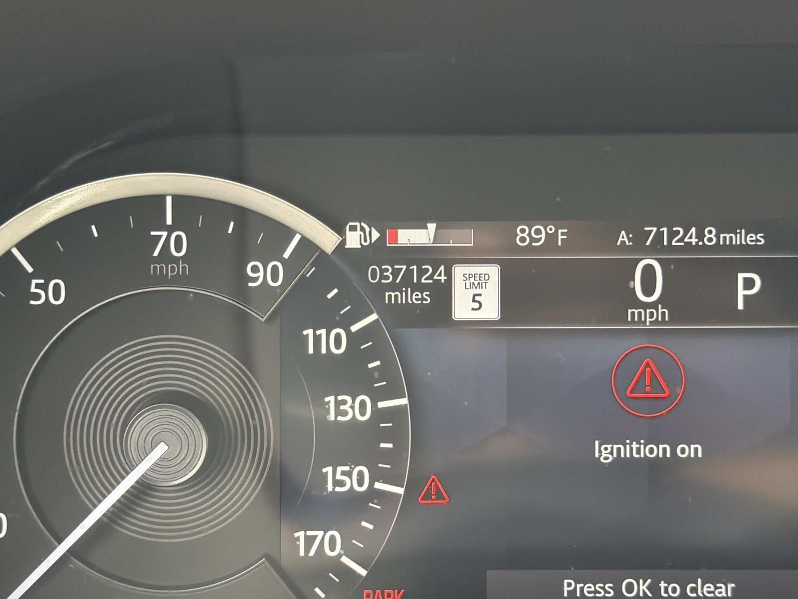 Used 2023 Jaguar F-PACE S AWD/4WD image 27
