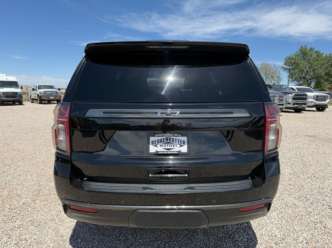 Used 2021 Chevrolet Tahoe Z71 w/ Z71 Off-Road Package AWD/4WD image 9