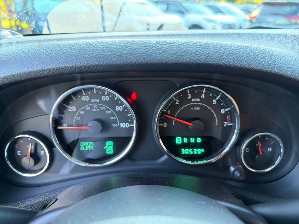 Used 2016 Jeep Wrangler Sport image 15