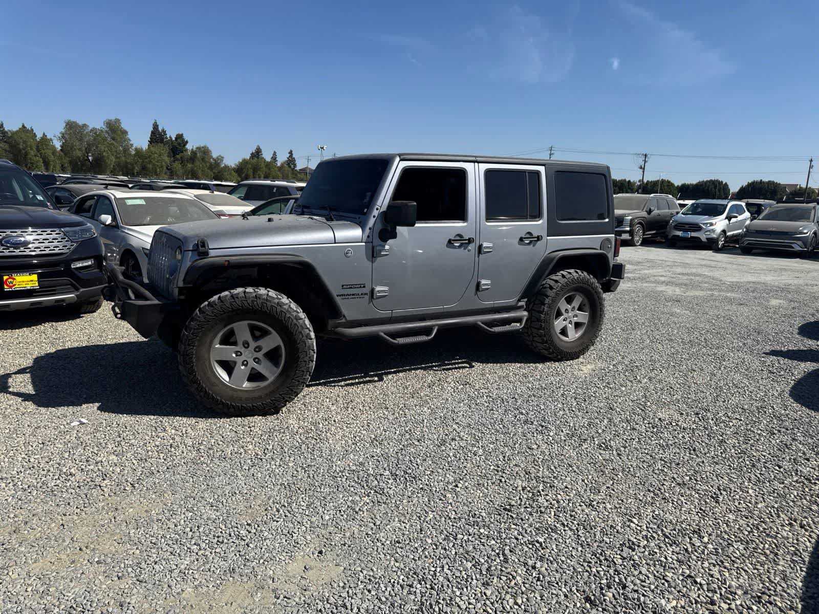 Used 2017 Jeep Wrangler Unlimited Sport w/ Quick Order Package 24S AWD/4WD image 8