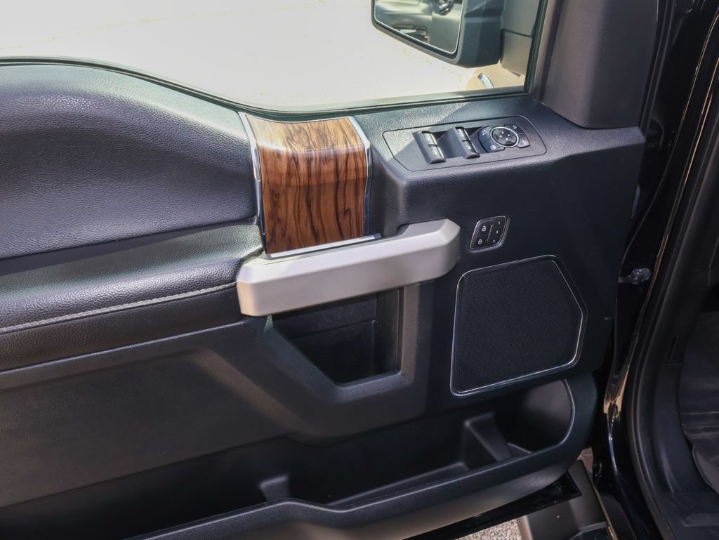 Used 2019 Ford F150 Lariat AWD/4WD image 11