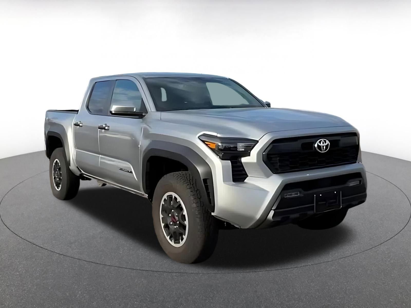 Used 2025 Toyota Tacoma TRD Off-Road image 2