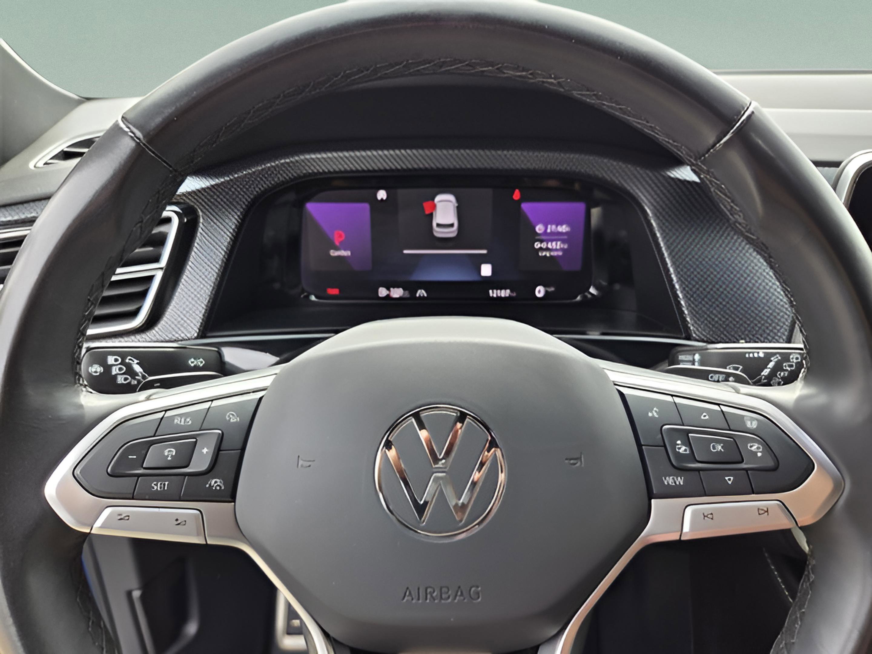 Certified 2025 Volkswagen Atlas Cross Sport SEL Premium R-Line image 23