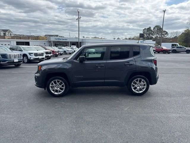 Used 2023 Jeep Renegade Latitude AWD/4WD image 21