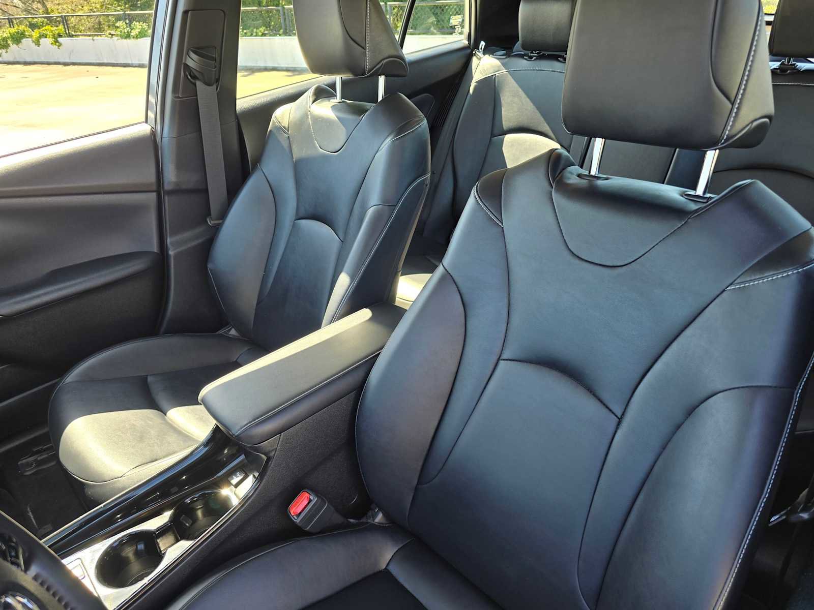 Certified 2022 Toyota Prius Prime Limited image 21