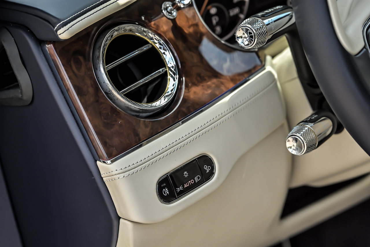 Used 2020 Bentley Continental GT AWD/4WD image 30