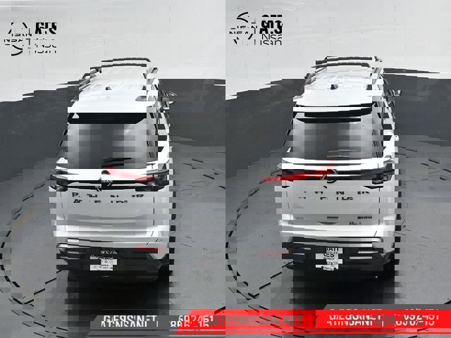 New 2026 Nissan Pathfinder SL image 46