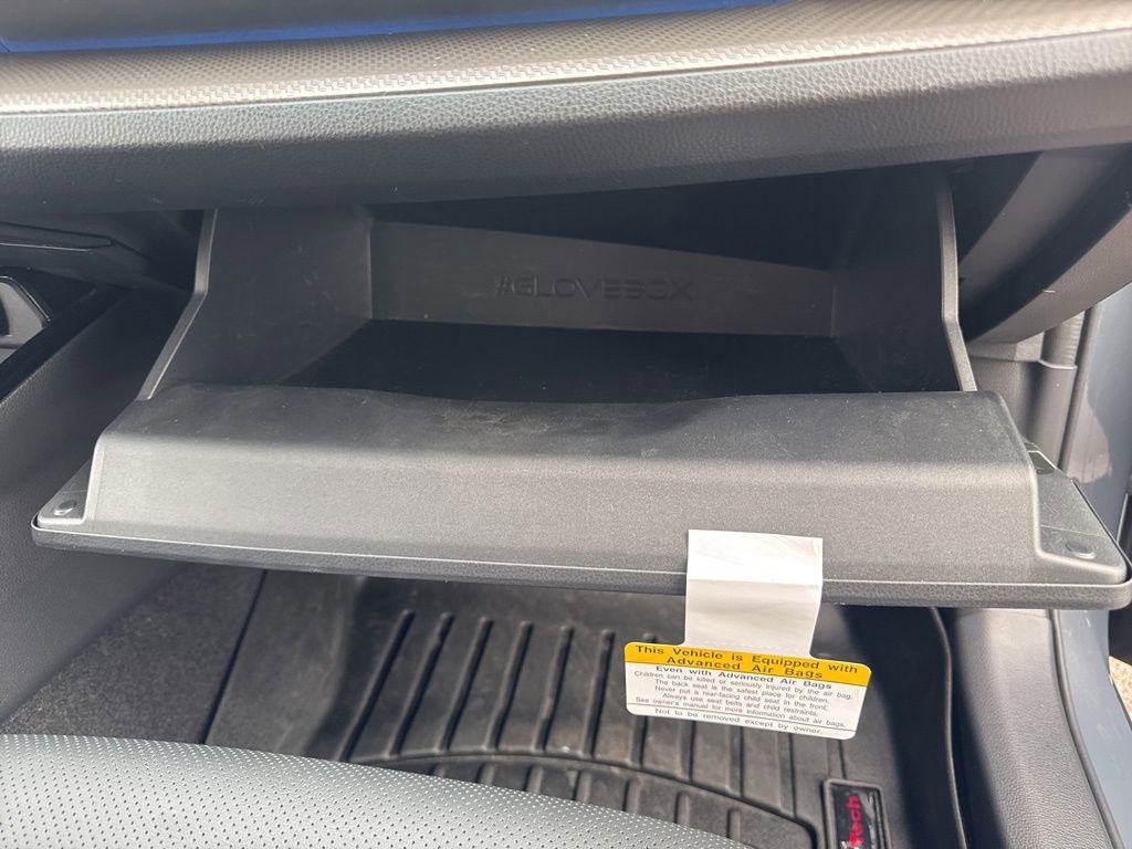 Used 2024 Toyota Prius Limited image 13