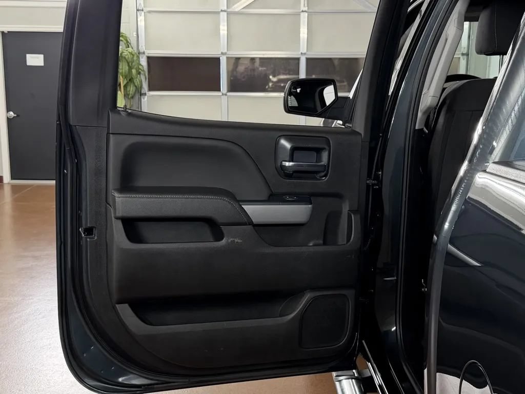 Used 2018 Chevrolet Silverado 2500 LT w/ All Star Edition AWD/4WD image 28