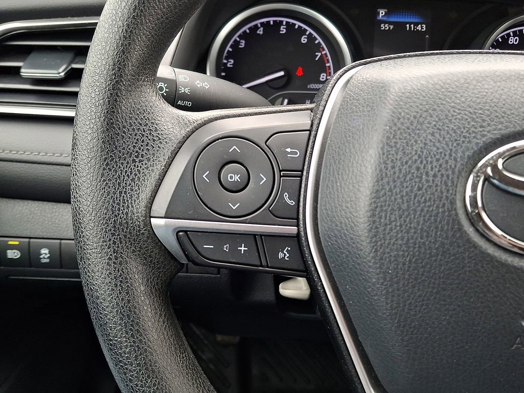 Used 2021 Toyota Camry LE image 20