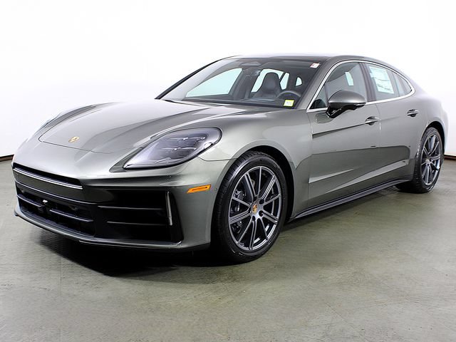 New 2026 Porsche Panamera 4
