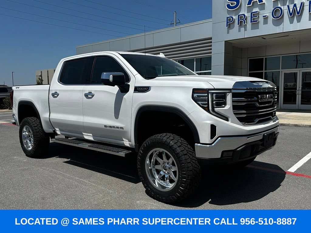 Used 2024 GMC Sierra 1500 SLT AWD/4WD image 3