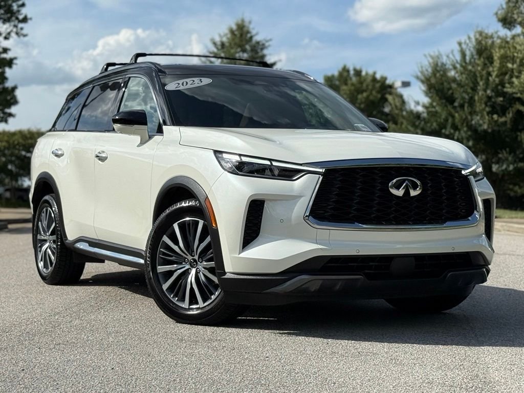 Used 2023 INFINITI QX60 Autograph w/ Cargo Package AWD/4WD image 2