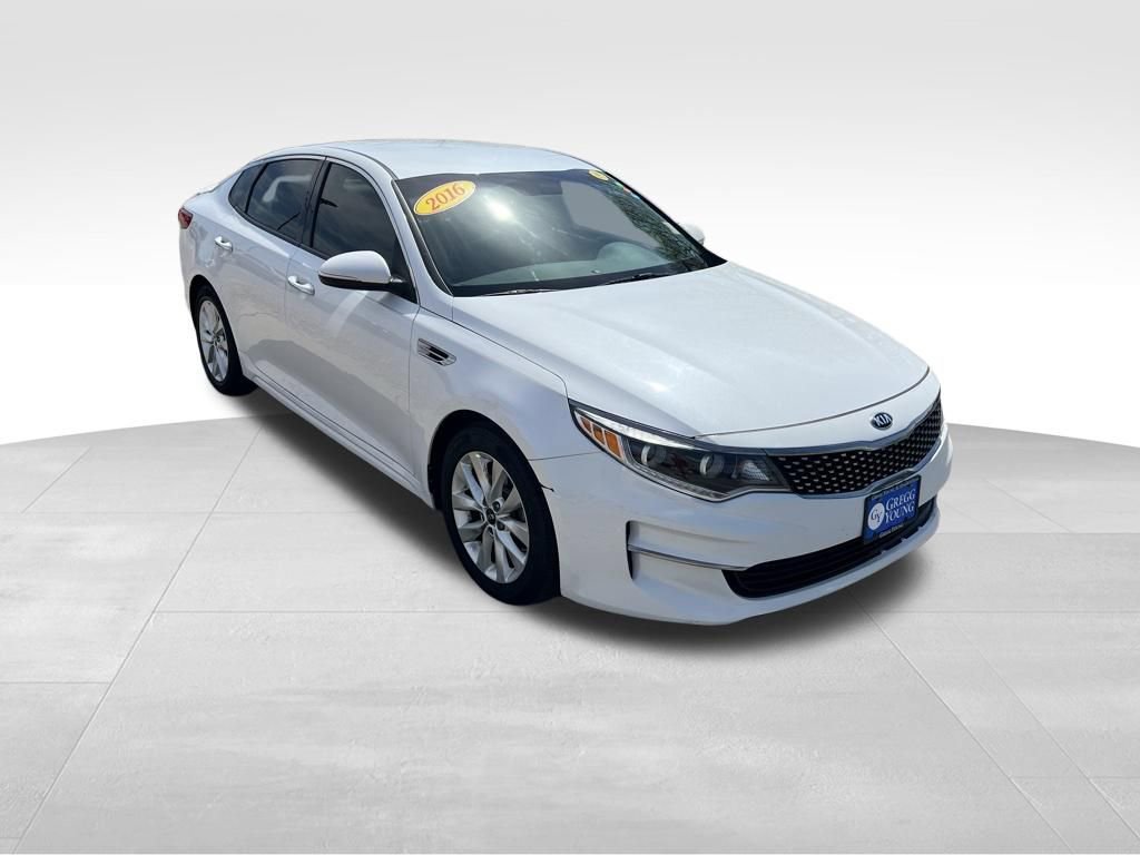 Used 2016 Kia Optima EX w/ Paint Protection Film Package FWD image 8