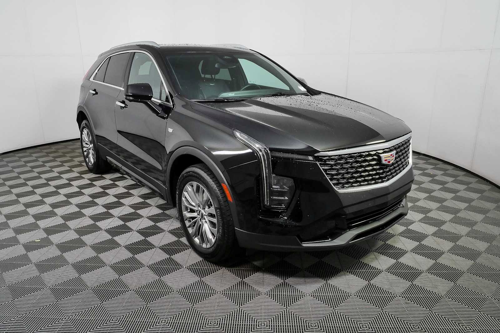 Certified 2025 Cadillac XT4 Premium Luxury