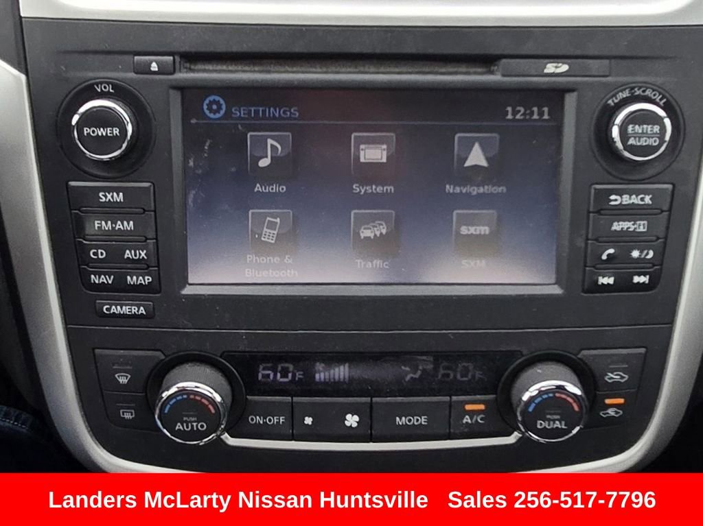 Used 2016 Nissan Altima 3.5 SL FWD image 22