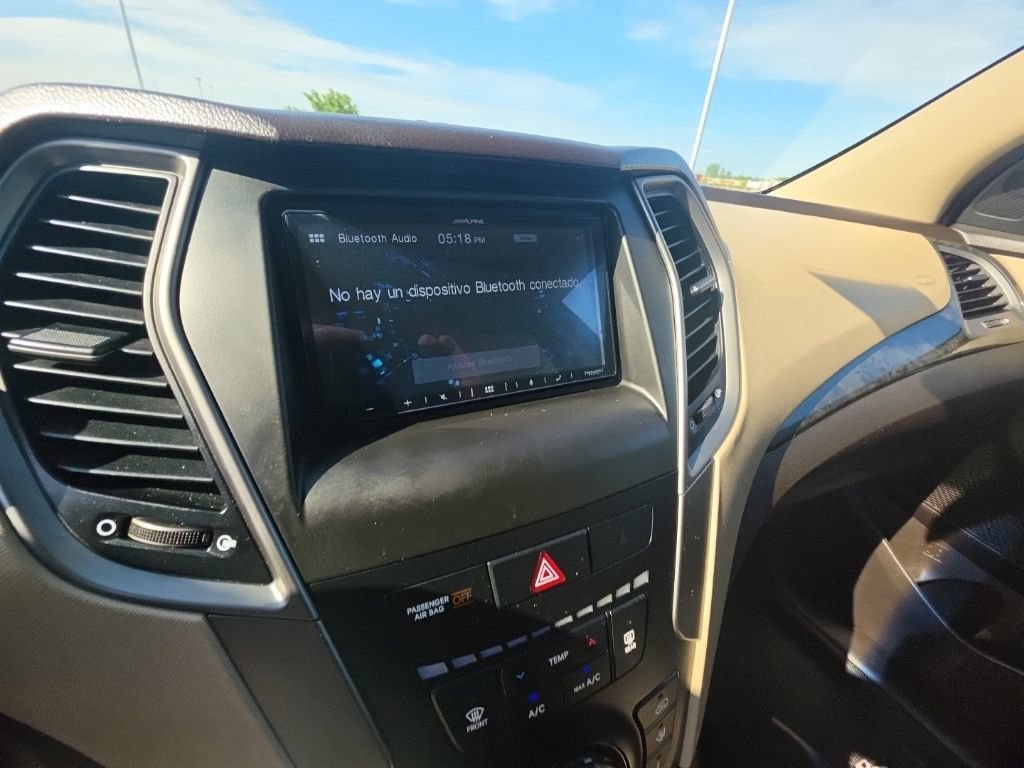 Used 2017 Hyundai Santa Fe Sport AWD/4WD image 22