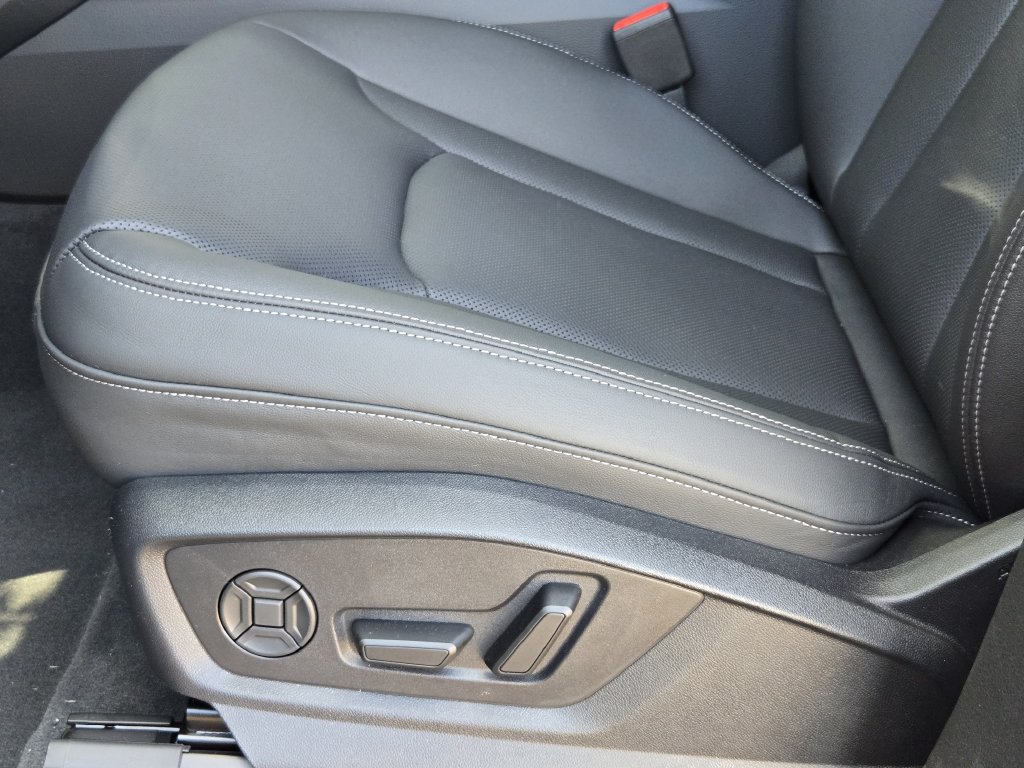 New 2027 Audi Q8 Premium Plus AWD/4WD image 31