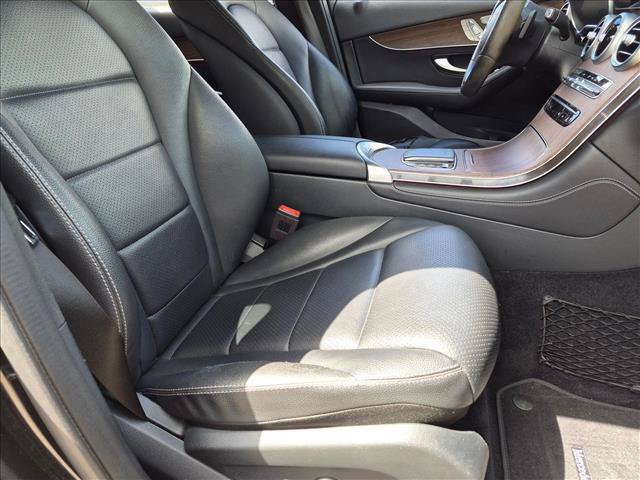 Used 2020 Mercedes-Benz GLC 300 image 18