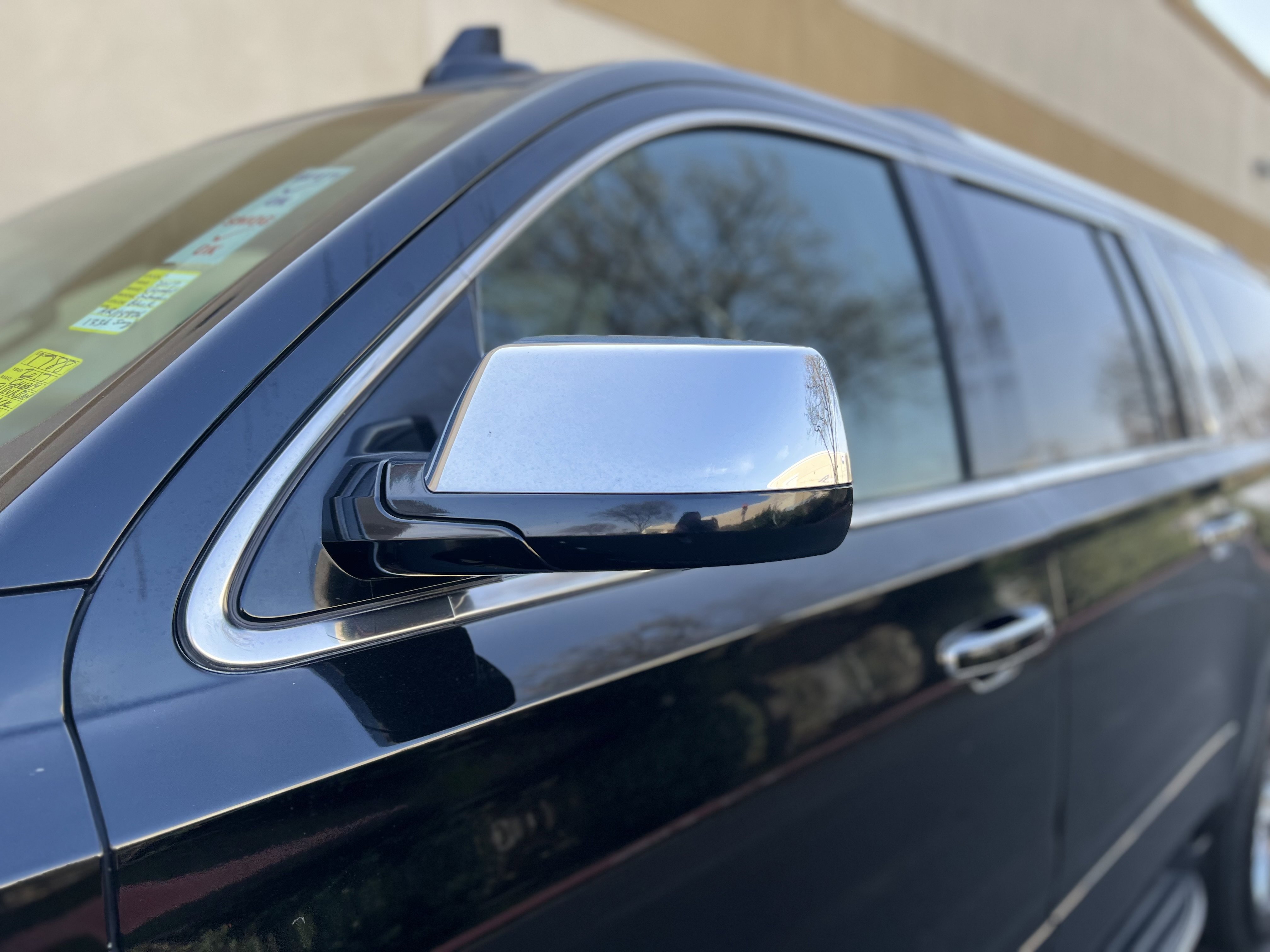 Used 2017 Chevrolet Suburban Premier image 17