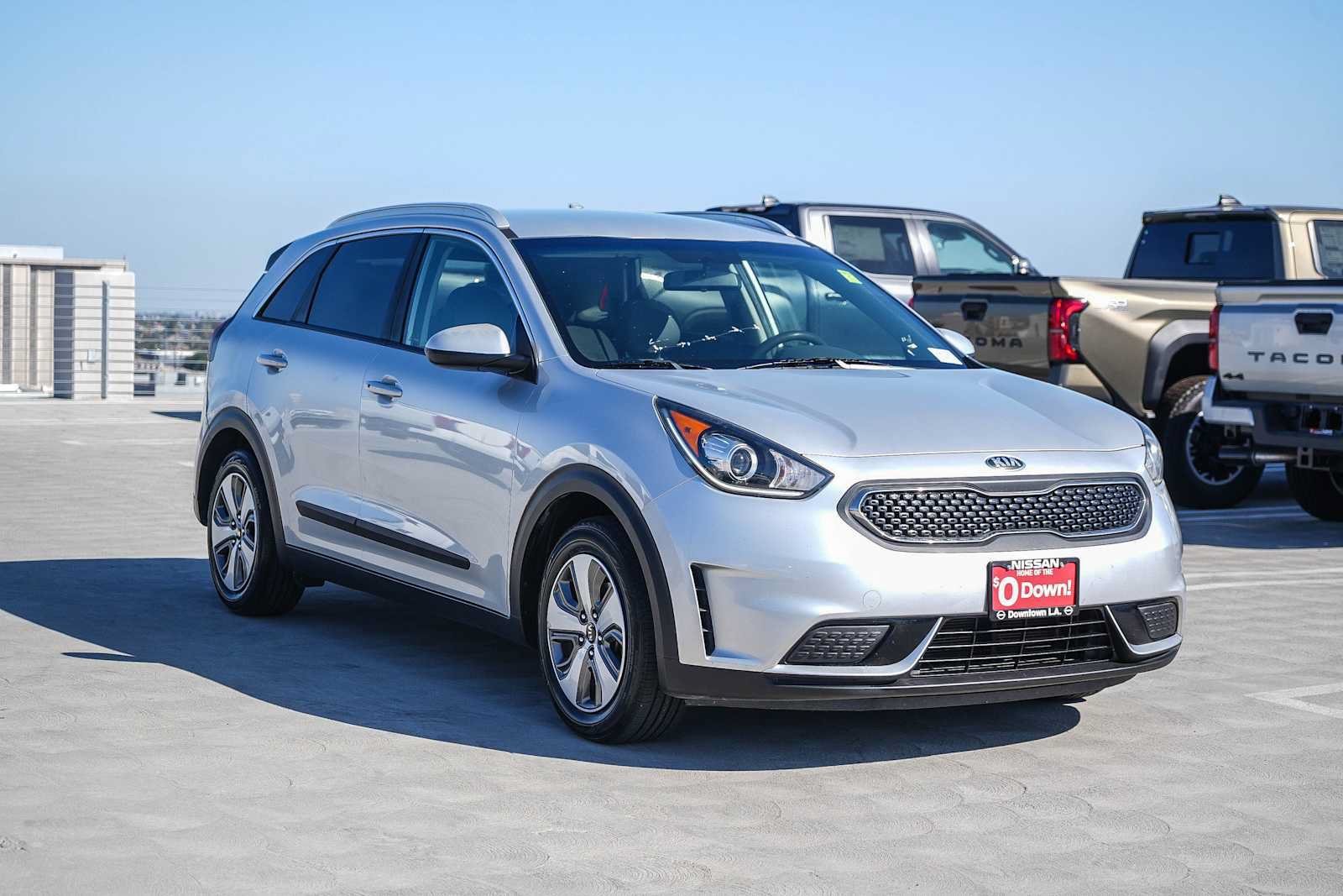Used 2019 Kia Niro LX FWD image 3